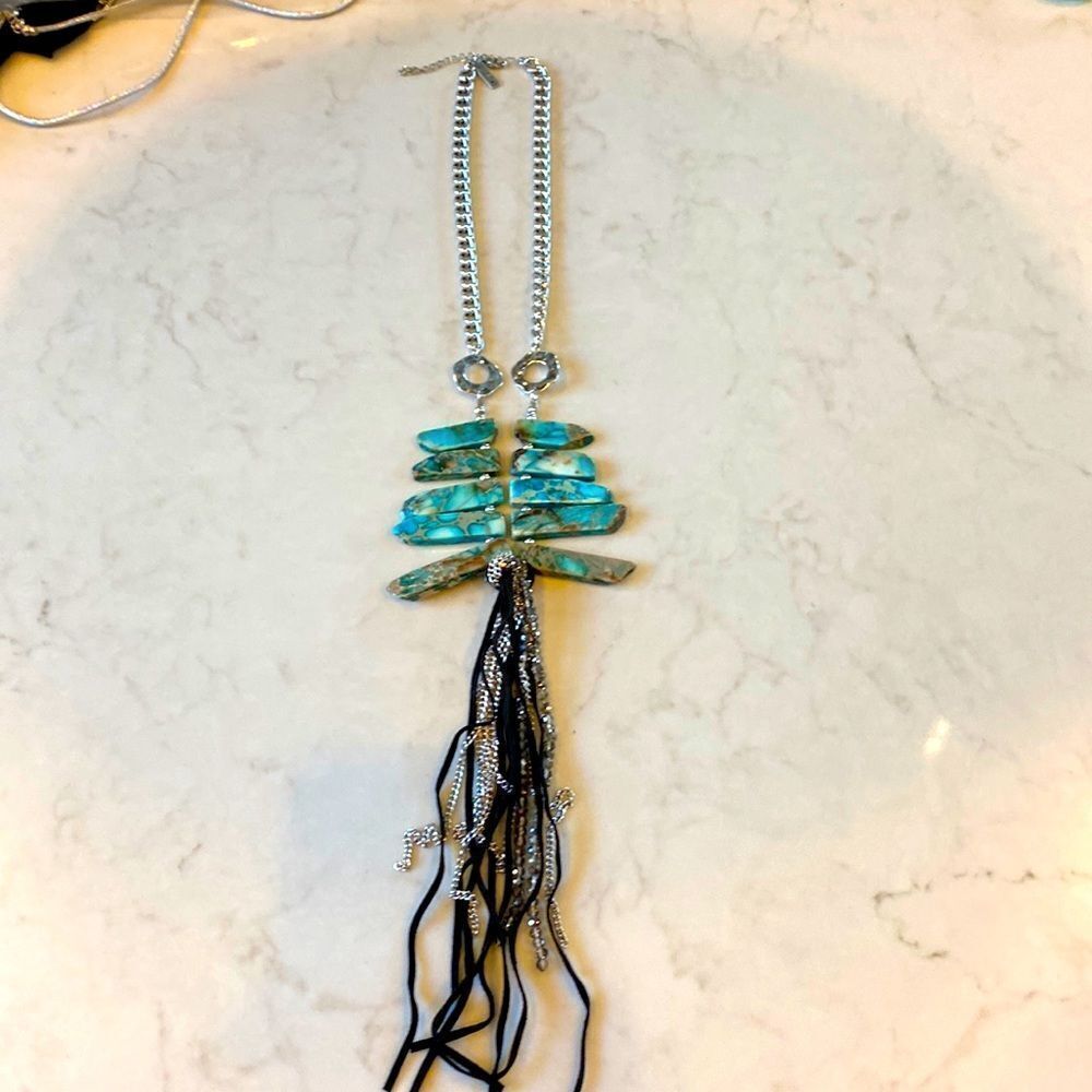 Faux turquoise silver color chain black suede smoke beads brand new